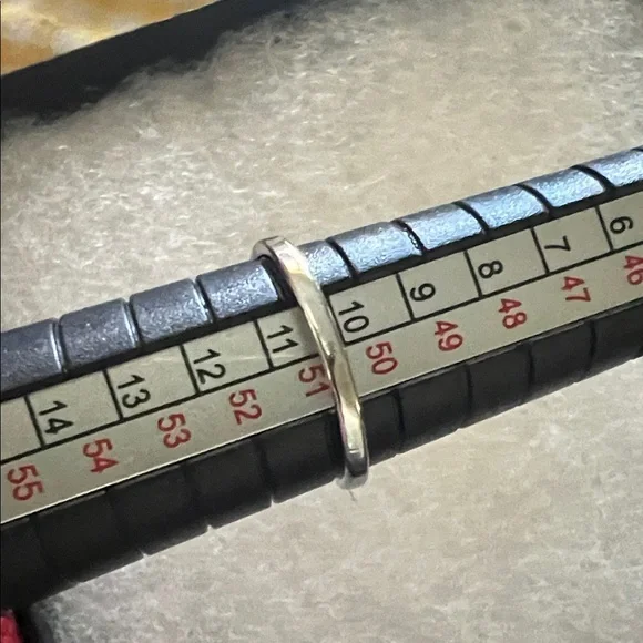 # 0871+ White Gold Plated Culture W/ tiny cubic. Freshwater Pearl Ring 5.5. - Picture 4 of 9